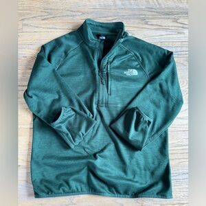 North Face men’s 1/4 zip size large